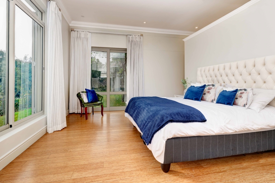 4 Bedroom Property for Sale in Val De Vie Estate Western Cape
